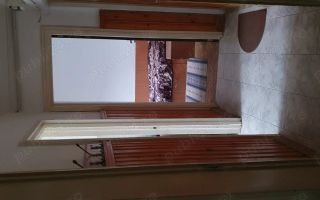 Vand apartament 3cam, 56.6 m3, Podul de Piatra,et4 4-de renovat partial. - Poză 3