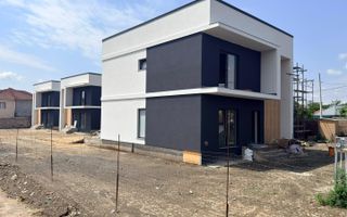 Vanzare 3 vile individuale noi cu design contemporan si teren generos - Poză 2