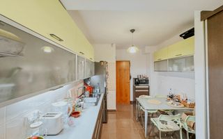 Vila cu 4 camere in Pipera in complex securizat - Poză 14