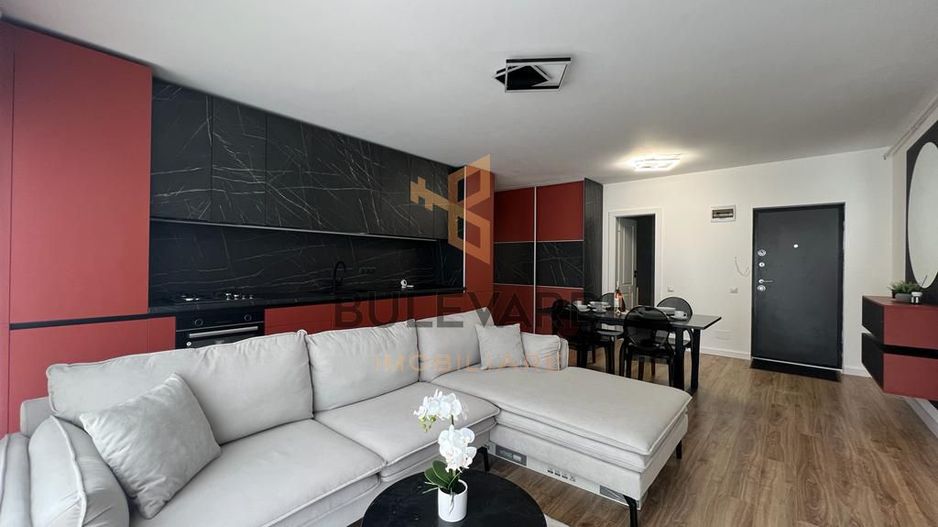 Apartament cu 3 camere+2 Parcari exterioare! - Poză 3