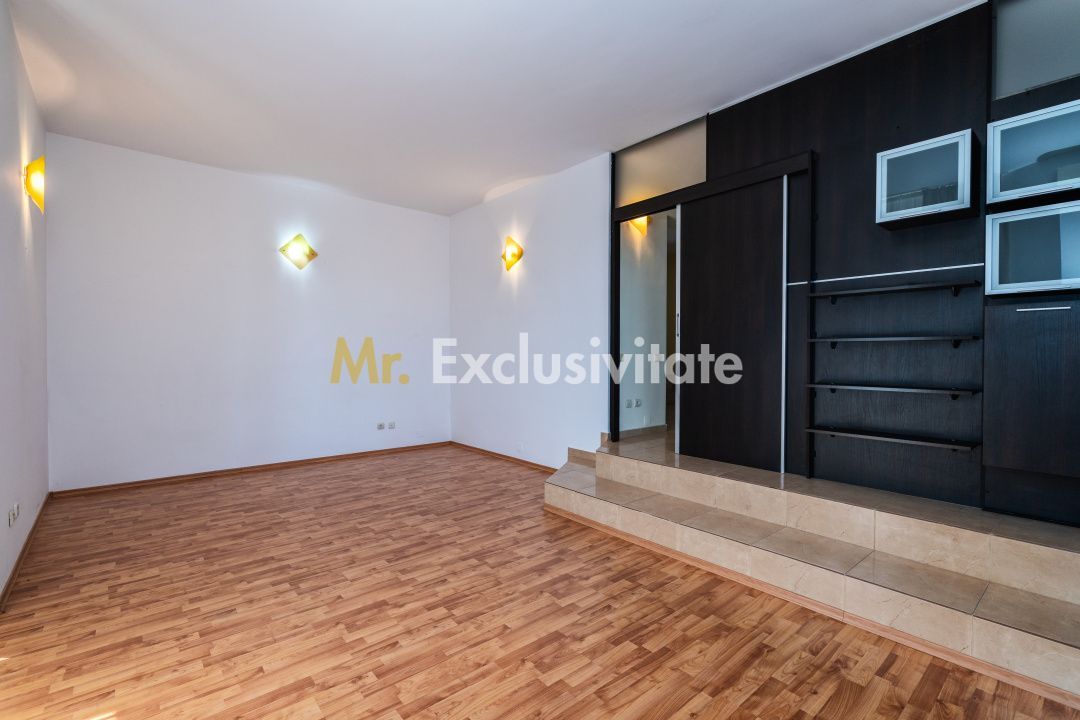 Apartament în vilă - Acces independent - Investiție & business - Nicolae Dobrin - Poză 3