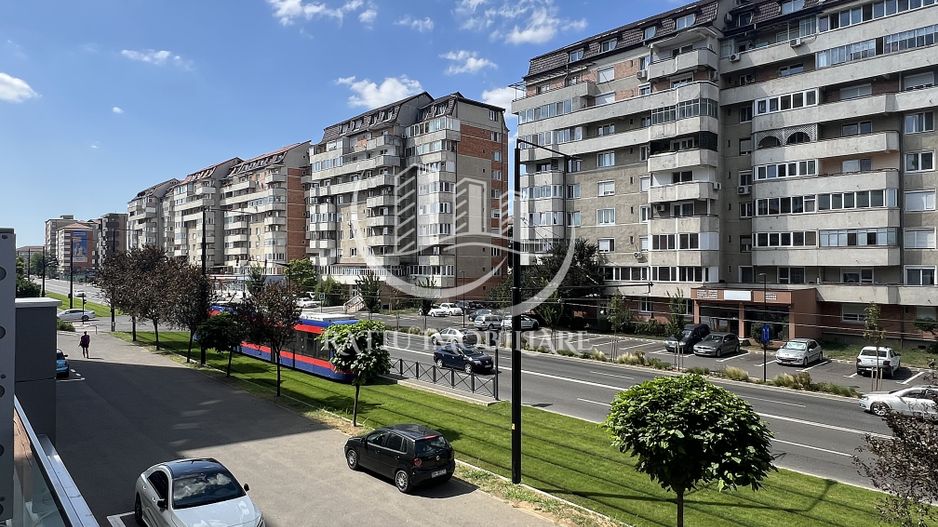 Apartament cu 3 camere | Terasa 70 mp | Luceafarul | Oradea - Poză 23