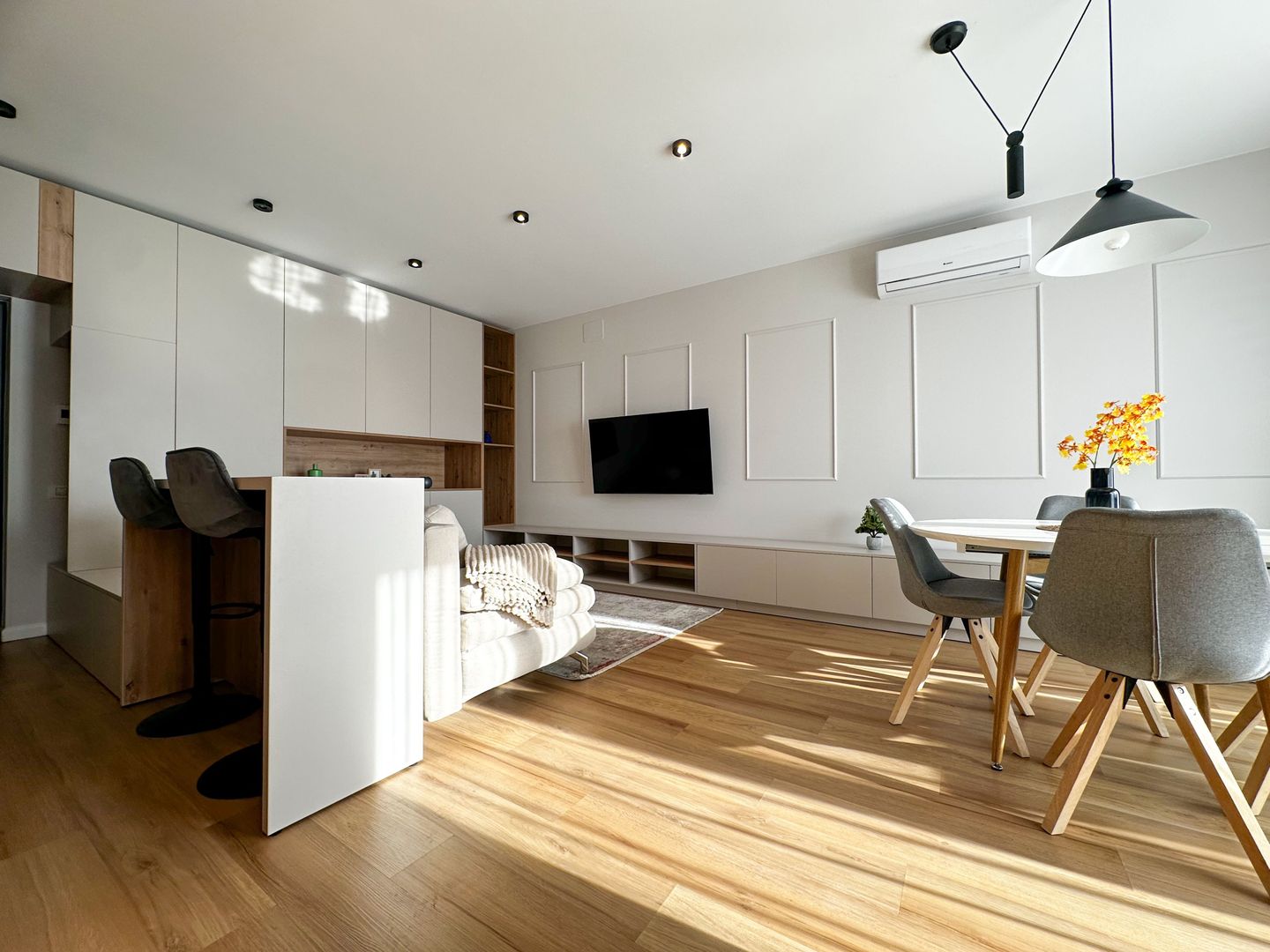 Chirie I Apartament 3 camere I Iancu Nicolae I Boxa & Spa & Gym & 2P - Poză 16