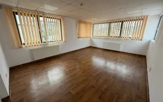 De închiriat: clădire birouri - clinică - 800 mp - renovată - Poză 13