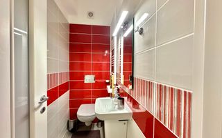 Penthouse modern de inchiririere cu 3 camere, terasă 80 mp zona Coresi - Poză 11