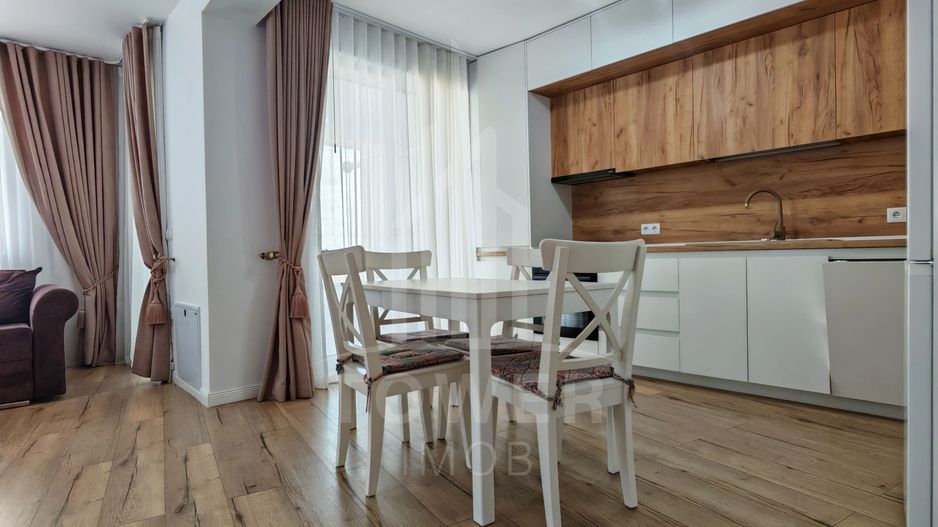 Apartament vânzare  et.2 Modern 70 mp utili zona Brana - Poză 2