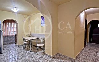 Apartament cu 3 camere de vanzare in zona Rogerius, Oradea - Poză 1