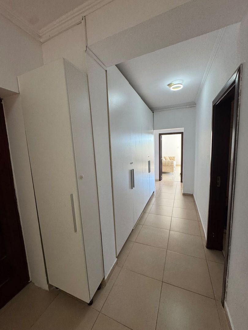 Terasă 22 mp // Vedere la Lac // Renovat - Poză 14
