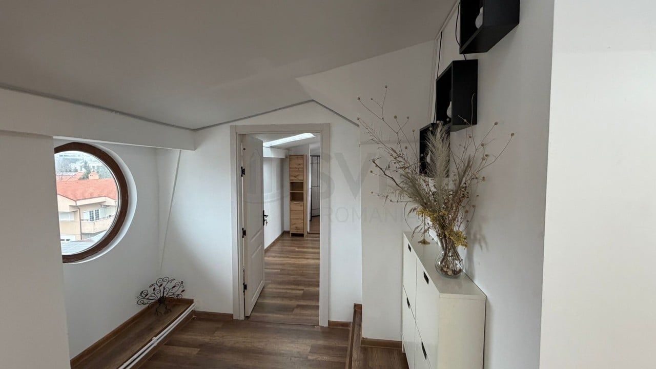REA1027568 APARTAMENT 3 CAMERE I MANSARDA I VOLUNTARI - Poză 8