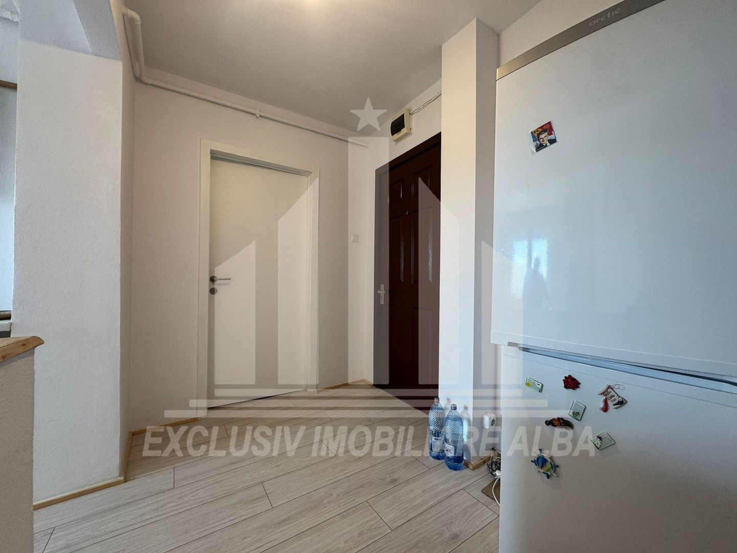 Apartament cu 2 camere decomandate complet renovat, Industriala - Poză 4
