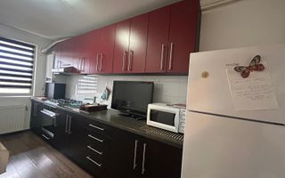 Garsoniera 45 mp cu balcon, mobilata, utilata - zona Lazaret - Poză 4