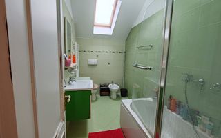 Vila care redefinește echilibrul între rafinament, spațiu și liniște - Poză 61