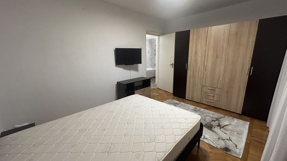 3 Camere Vatra Luminoasa - Poză 4