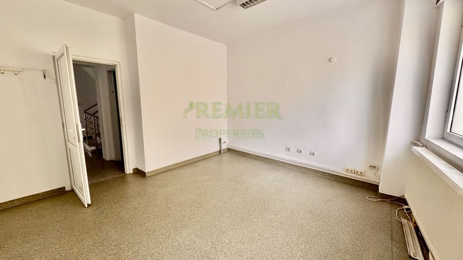 CLADIRE DE BIROURI P+4 | MULTIPLE ACTIVITATI - Poză 1