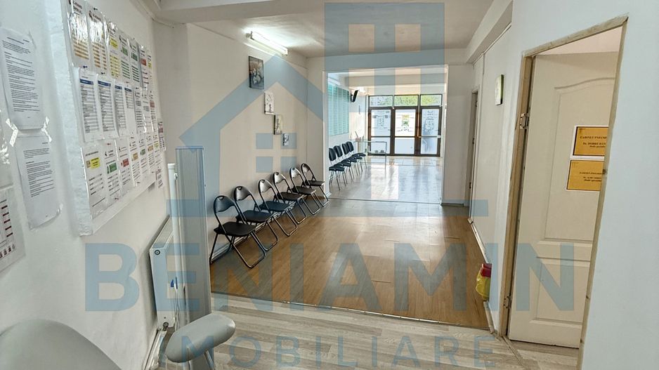 Spatiu comercial P+1 - 200mp - vad - pretabilitate mare - Lapus - Poză 8