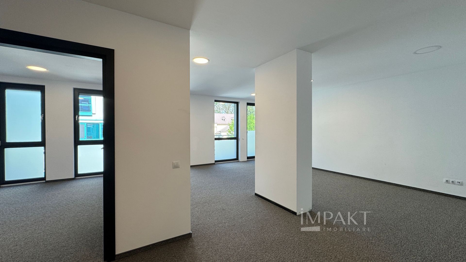 Apartament 2 camere Platinia Avram Iancu, pretabil locuinta / birouri! - Poză 4
