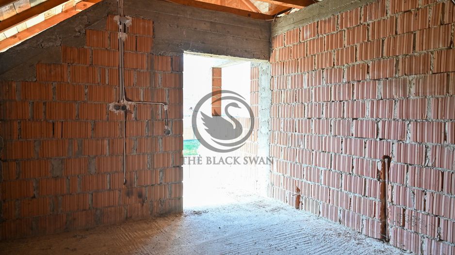 Casa la rosu de vanzare | Iordacheanu - Valea Cucului | Comision 0% - Poză 9