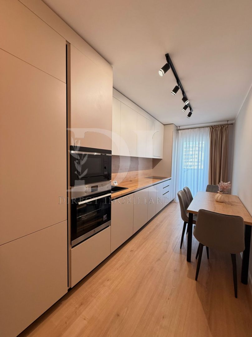 Apartament ultramodern / etaj intermediar / Zona Eroilor - Poză 1