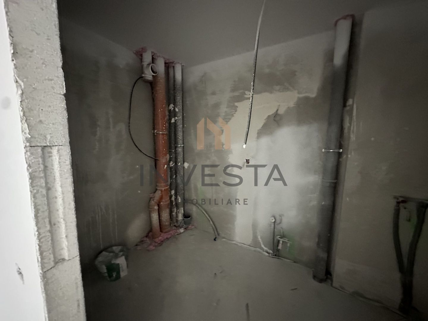 Apartament semi-finisat Elite City! Etaj II! Cu parcare! - Poză 7