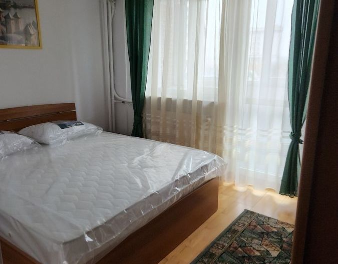 Apartament 13 septembrie Merriott - Poză 2