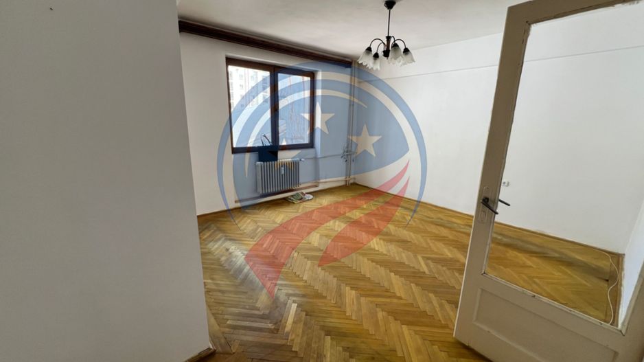 Apartament 2 camere ultracentral de vânzare - Poză 5