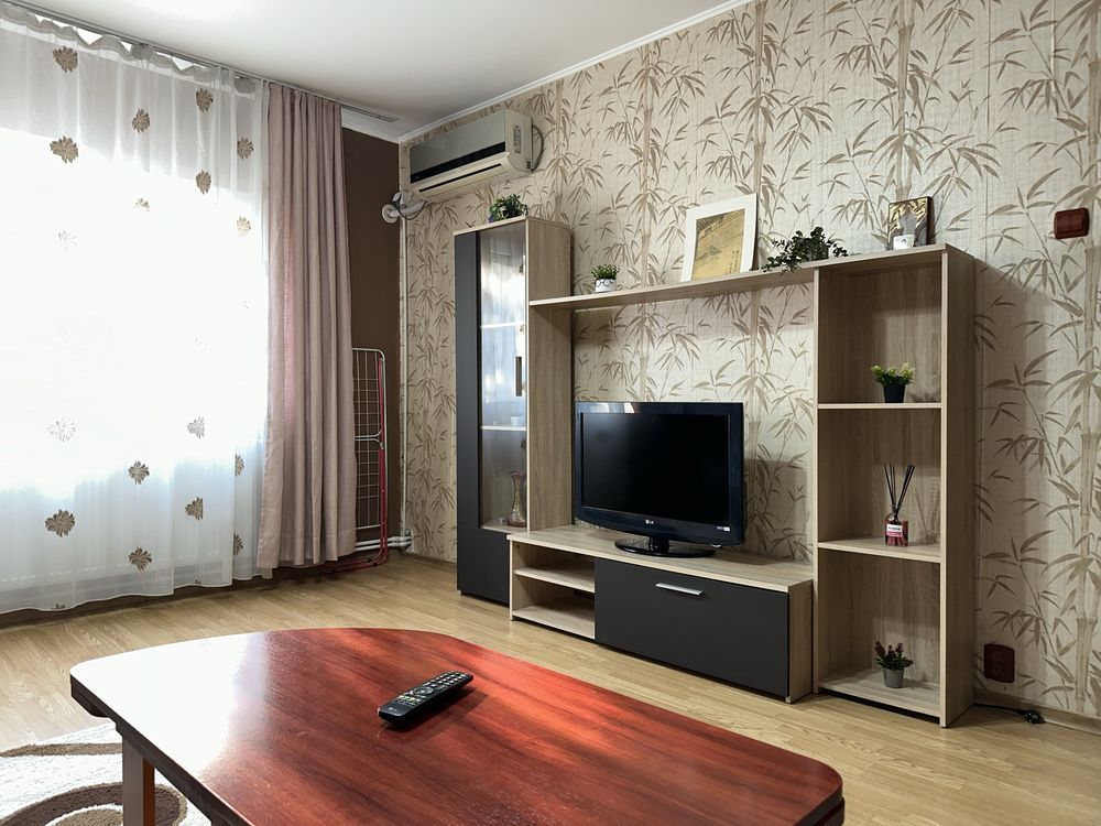 APARTAMENT 3 CAMERE DE ÎNCHIRIAT, POARTA 6 - Poză 1