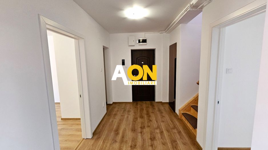 Penthouse 4 camere, 100 mp utili + terasa 83 mp + boxa 21 mp, Centru - Poză 3