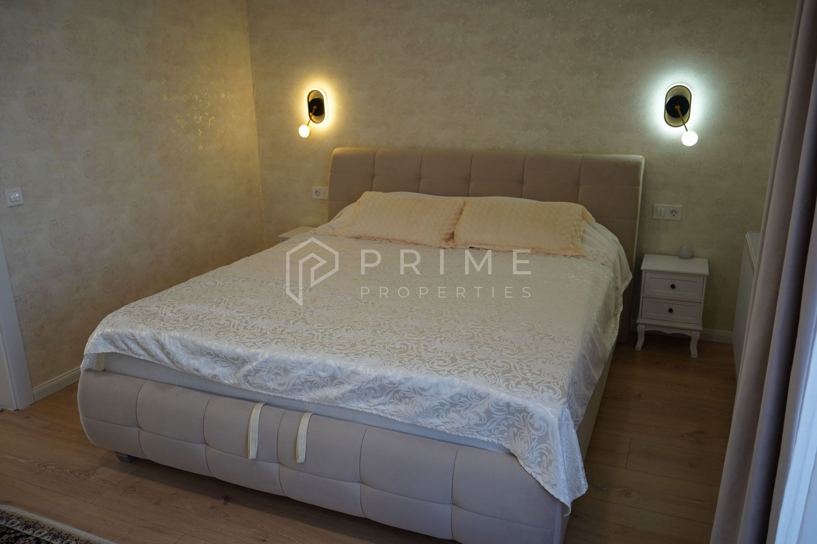 Casă tip duplex complet amenajată si mobilată - Poză 17