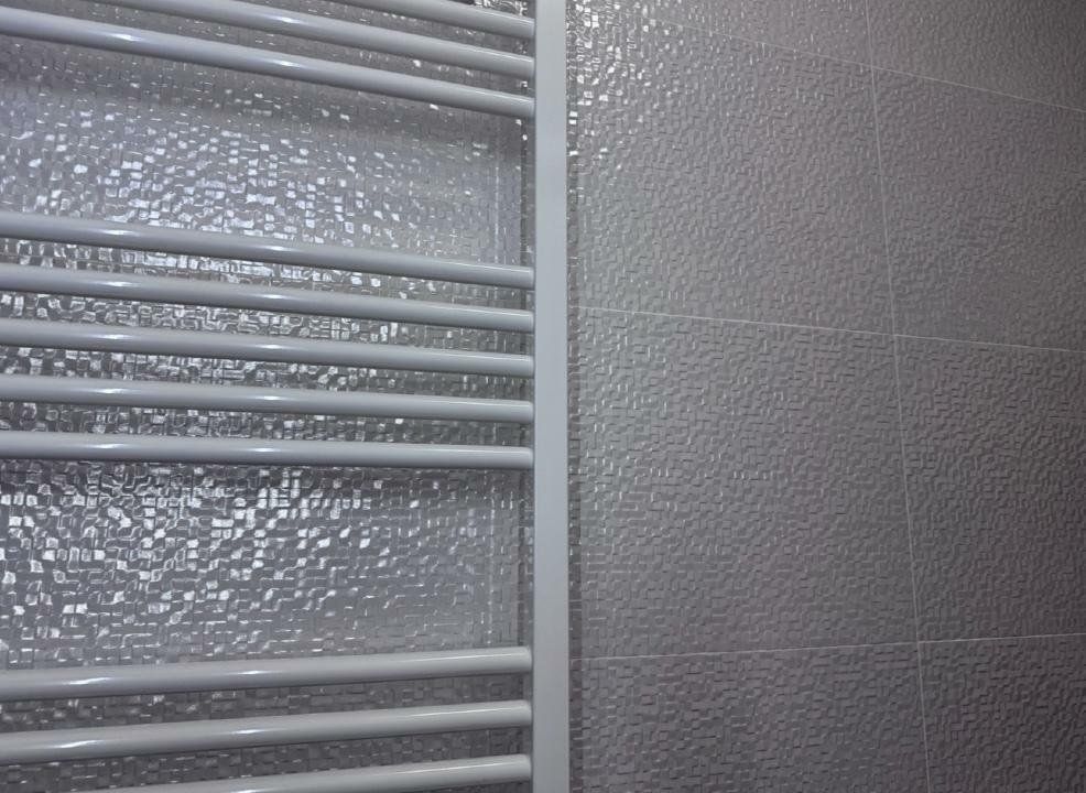 APARTAMENT LA CHEIE 3 CAMERE 2 BAI CURTE PROPRIE PARCARE SUBTERANA SI LIFT - Poză 9