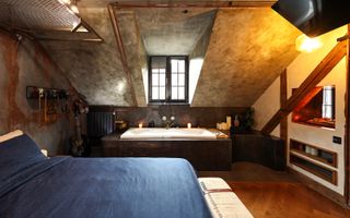 Bijuterie arhitecturală cu dotări smart in centrul Brasovului - Poză 20