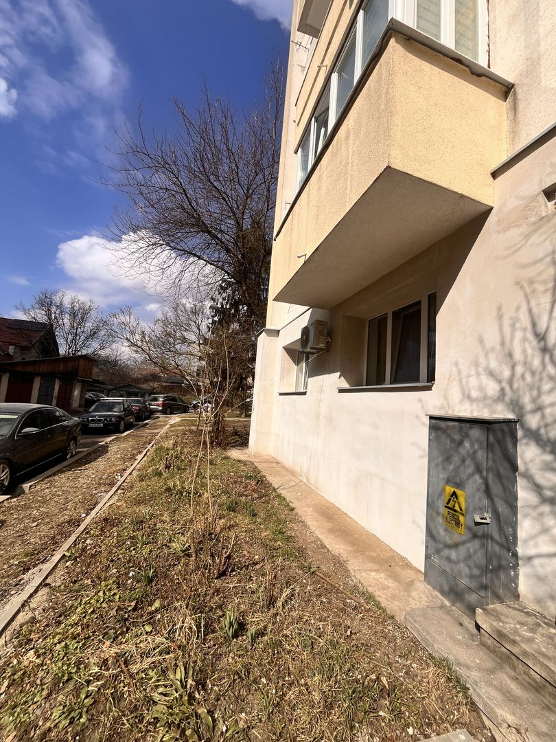 Apartament cu 2 Camere de Vânzare | Suceava/Central | 85.000 Euro - Poză 9