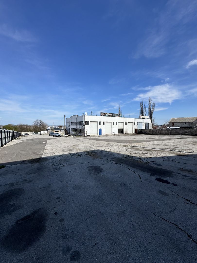 Spre închiriere Autoservice Tir/Bus cu teren de 0,59 ha - Poză 6