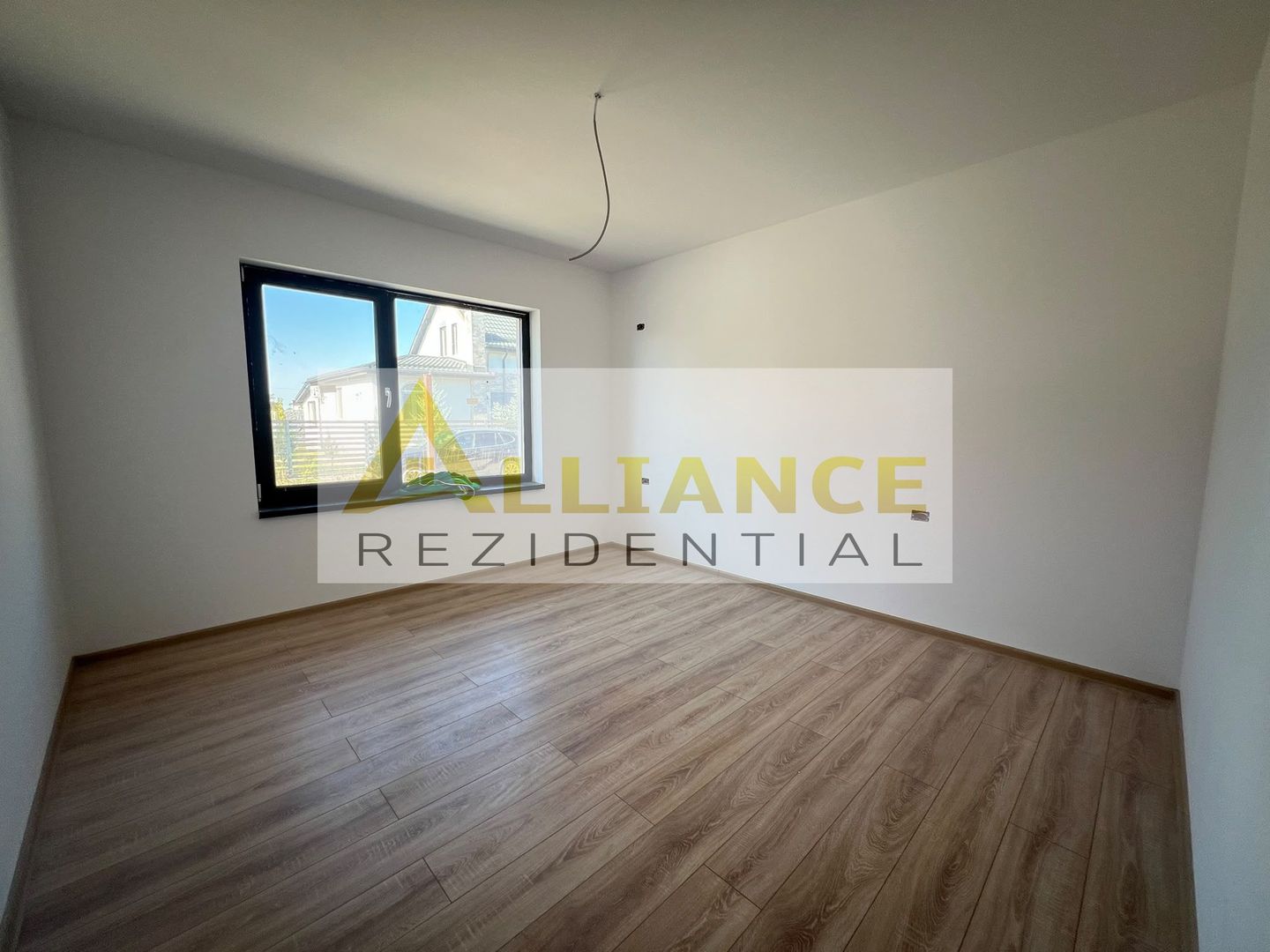 CASA PARTER-4 CAMERE- TEREN 356 MP-STR.ASFALTATA - Poză 10