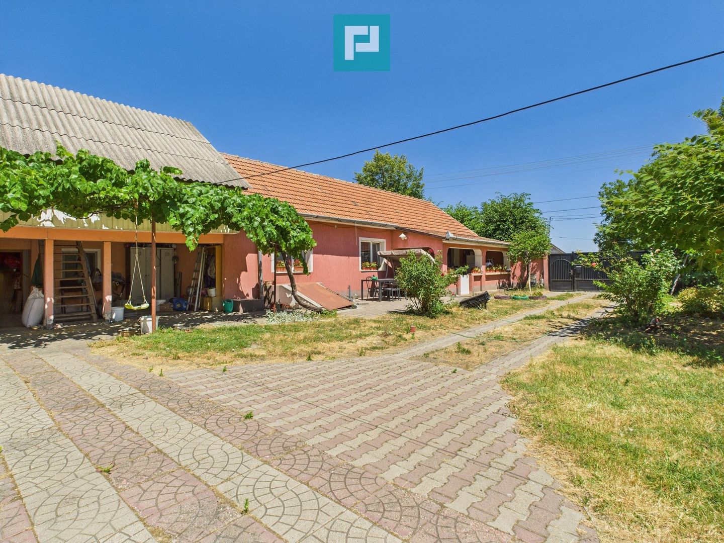 Casă cu 2 camere și teren de 1450 mp în Aradul Nou - Poză 14