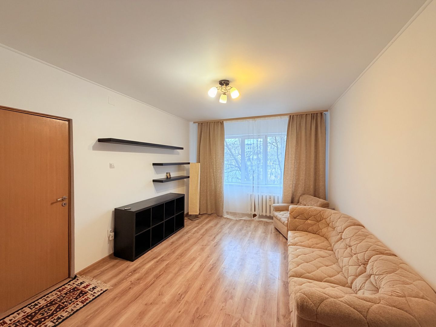 Apartament de inchiriat | 2 camere | Sector 4 | Decomandat | - Poză 3