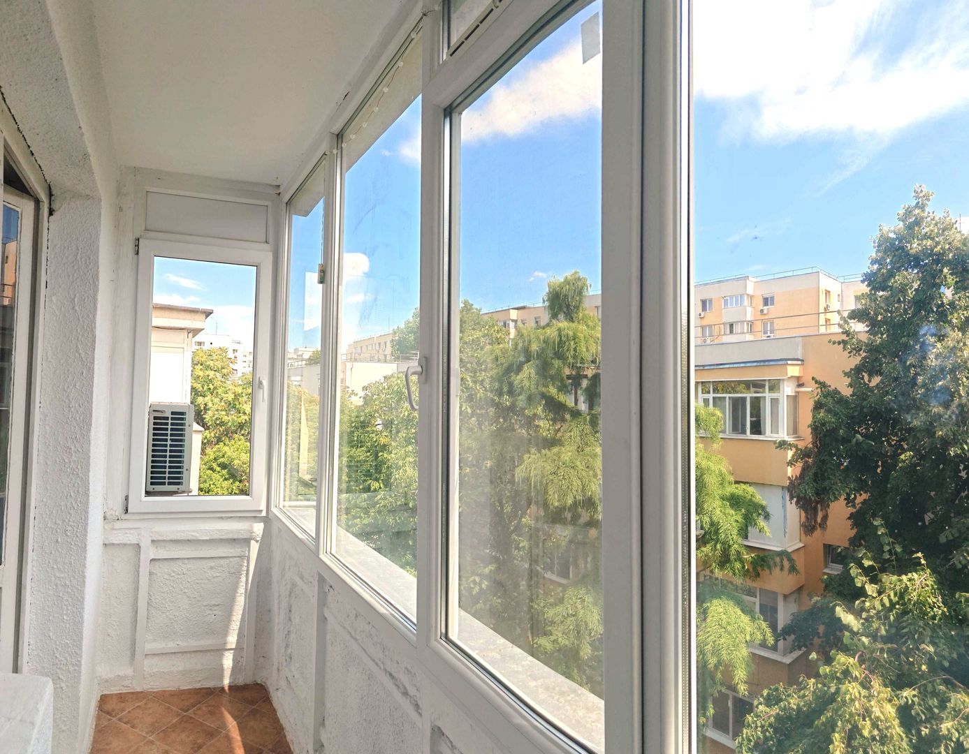 Garsonieră 35 mp, decomandată, etaj 4/4, zona Arena Națională, dog friendly - Poză 4