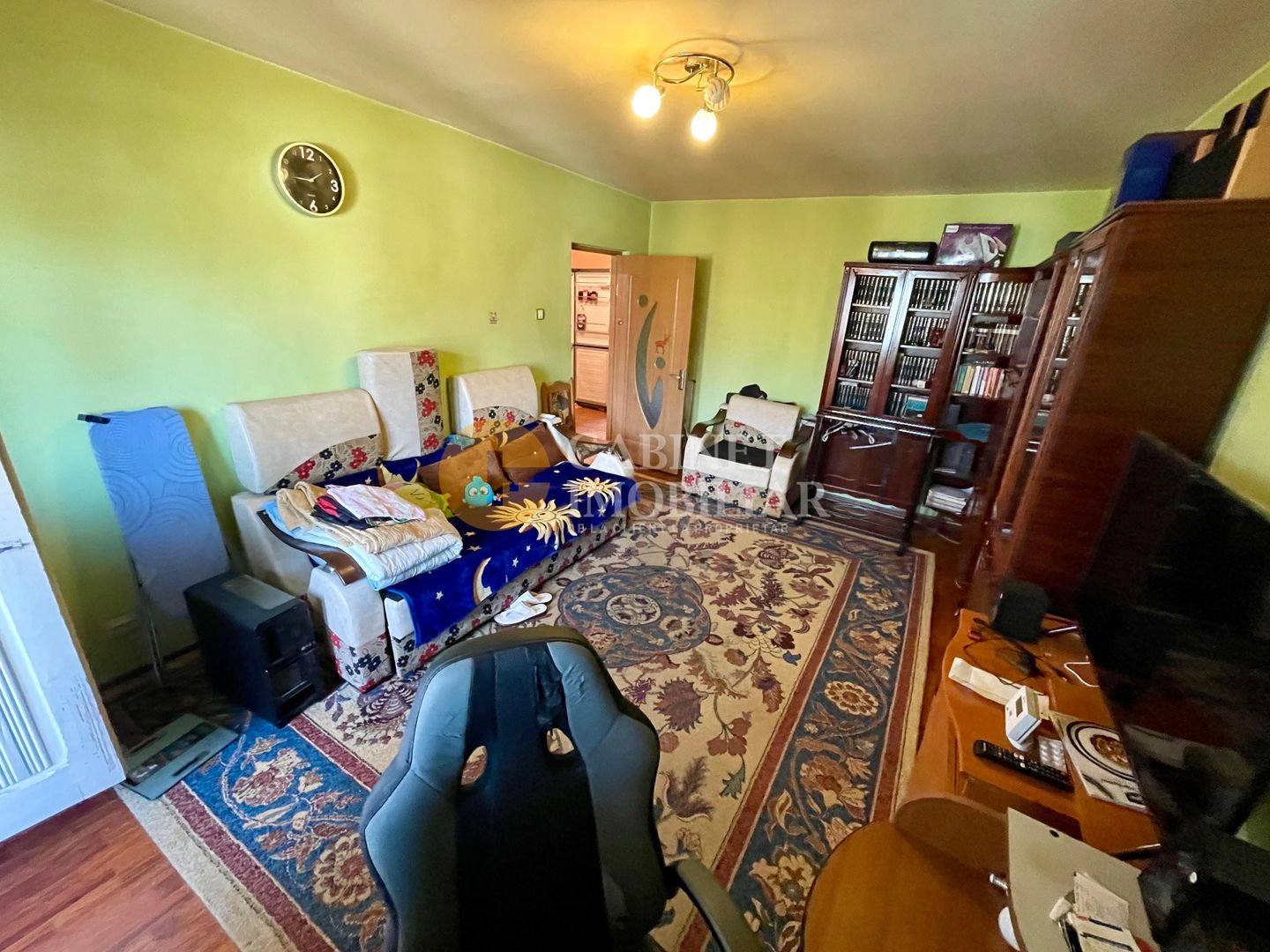 GARA - 3 CAMERE DECOMANDAT - 2 BAI - Poză 4