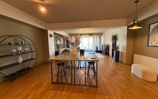 Refugiu Urban cu Lumină Naturală și Eleganță în Inima Pipera - Poză 3