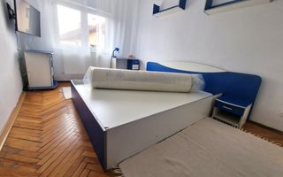 Complexul Studentesc| 2 camere| centrala proprie| etaj 2c - Poză 2