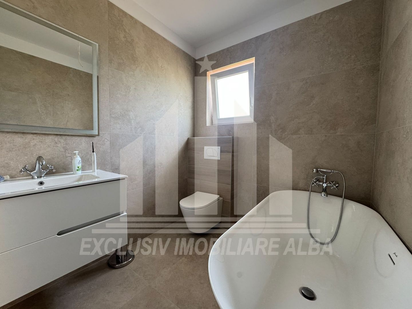 Casa individuala | 130 mp | 477 mp teren | Toate utilitatile | Cetate - Poză 9