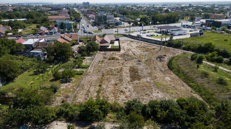 Teren intravilan de 4315 mp în Aradul Nou - Poză 9