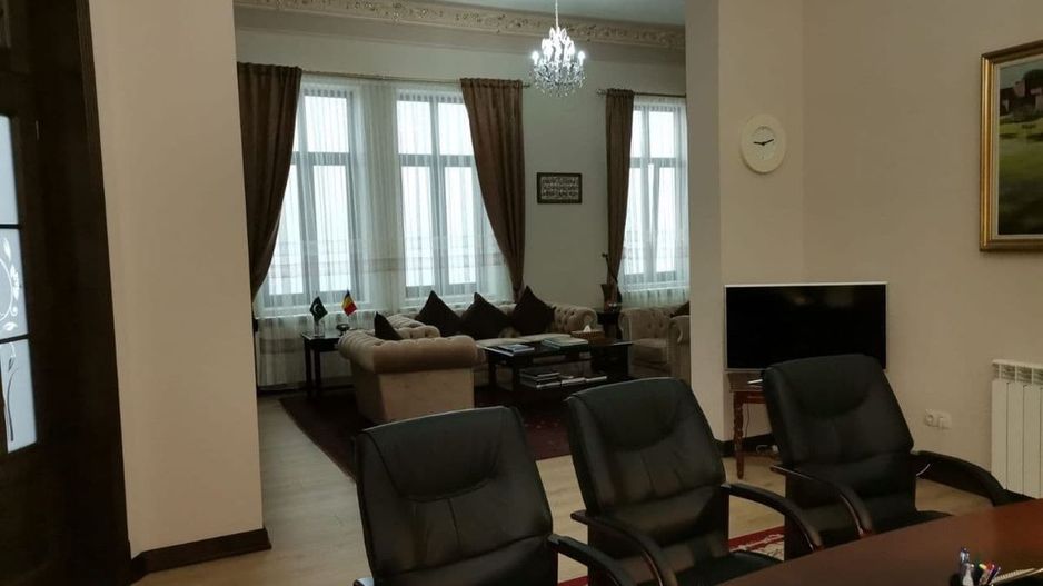 CASA 16 CAMERE FOSTA AMBASADA -CALEA VICTORIEI -6 LOCURI DE PARCARE - Poză 6