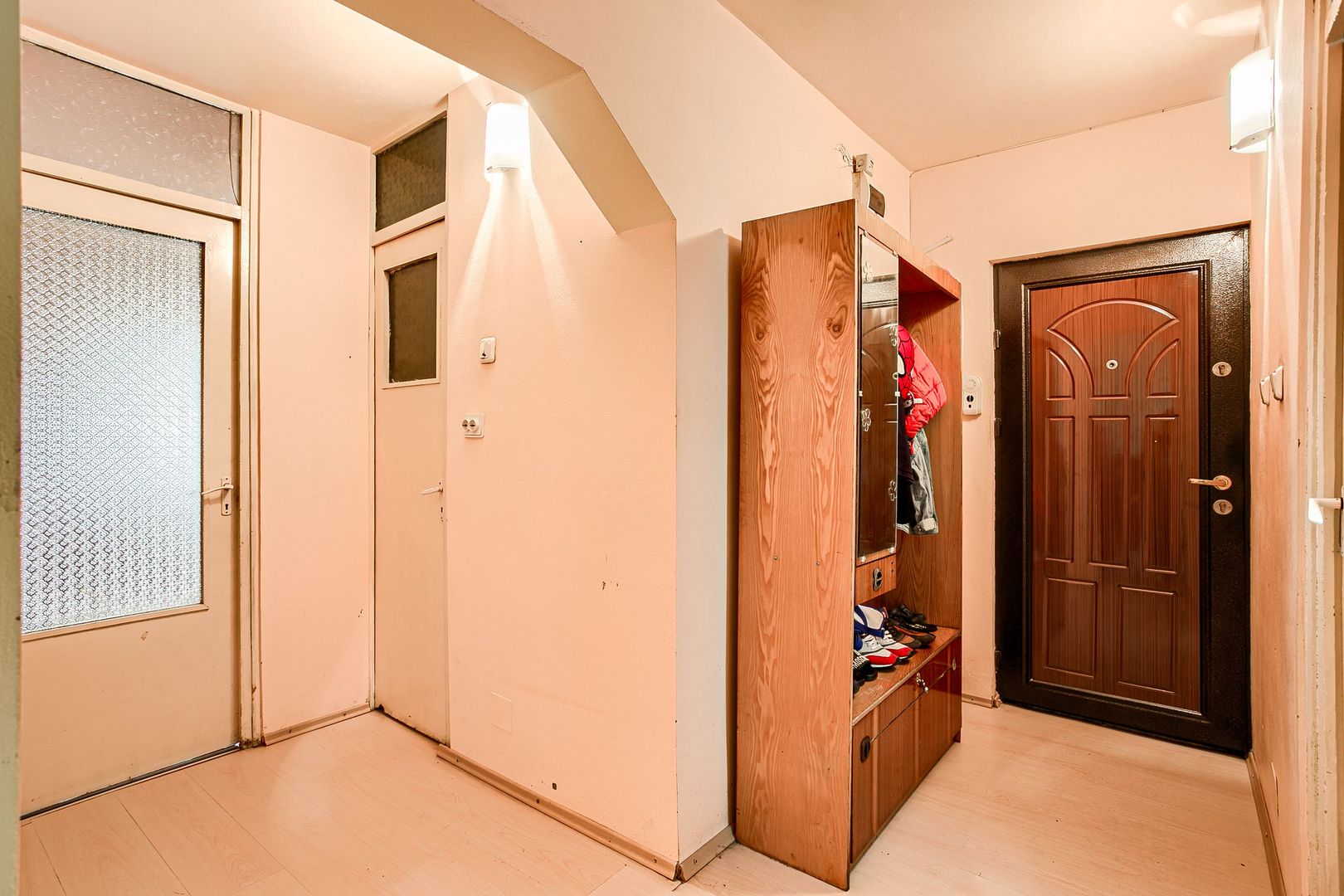 Vandut Apartament cu 3 camere la parter, in Micalaca - Poză 5