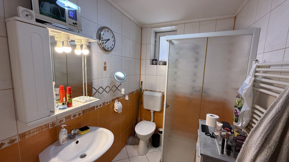 Vila P+1 cu terasă 255 mp + garaj 22,5 mp si teren 417 mp-Berceni ! - Poză 17