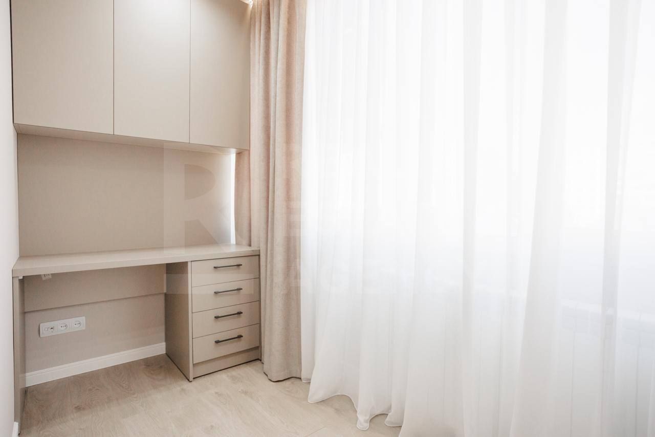 Vânzare, apartament, 2 odăi + living, str. Ion Buzdugan, Buiucani - Poză 14