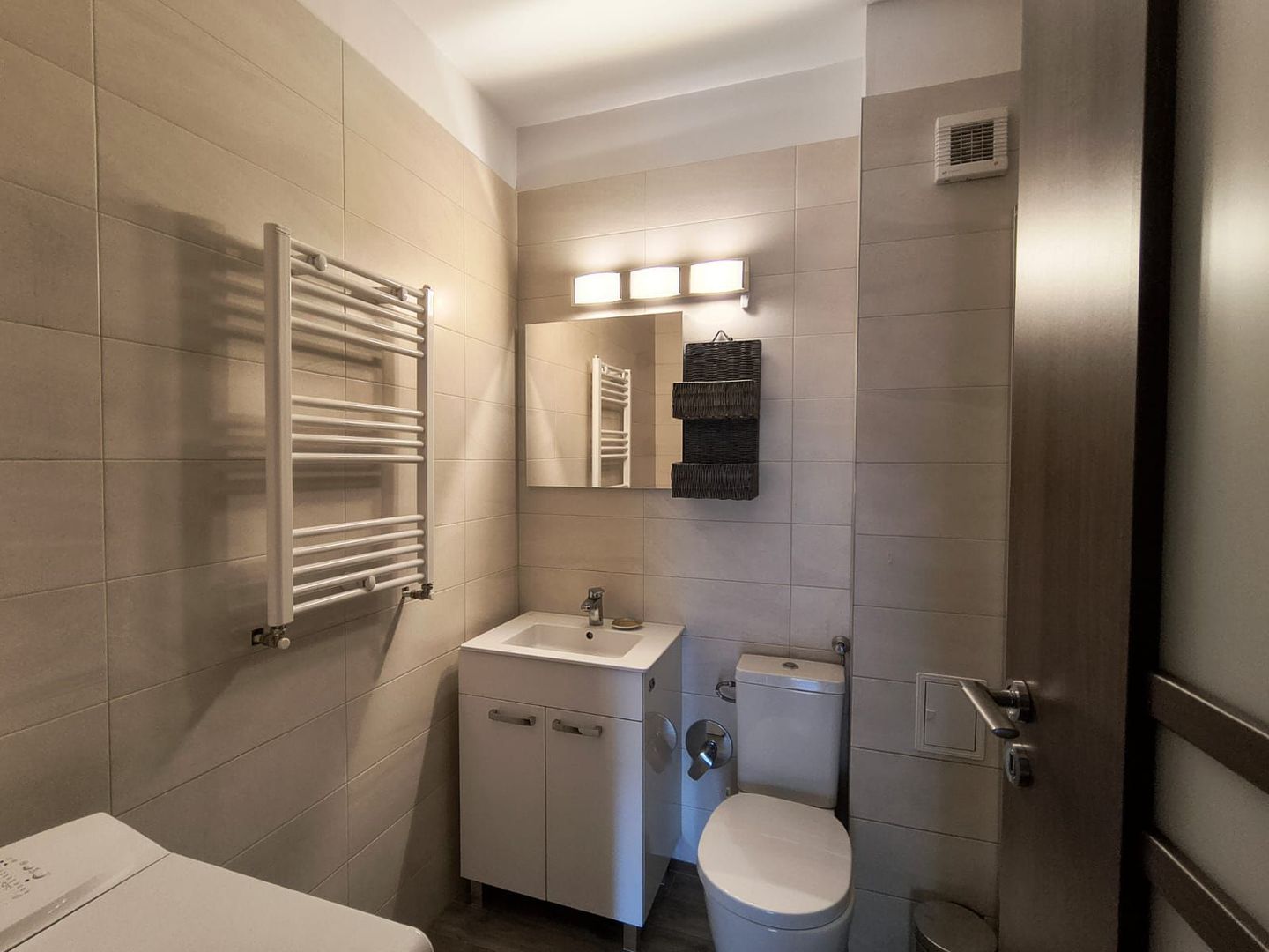 Chirie, 2 camere, Calea Aradului. 400 e/lună. Comision 0 - Poză 12