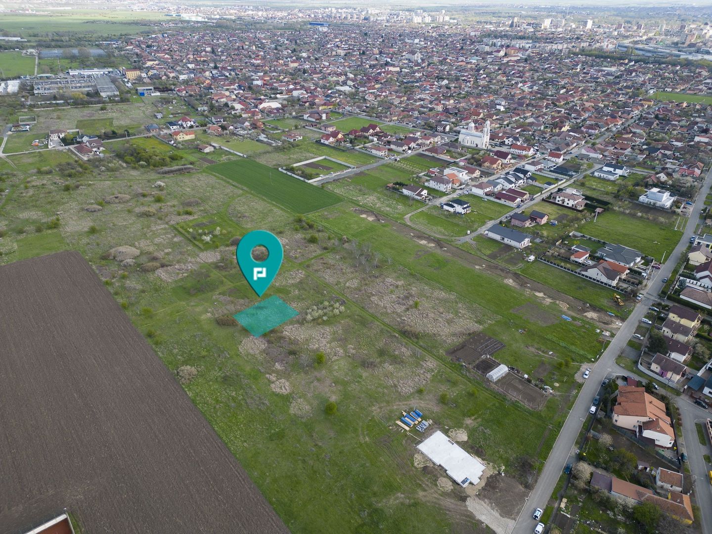 Teren intravilan în cartier nou zona Grădiște - Poză 1