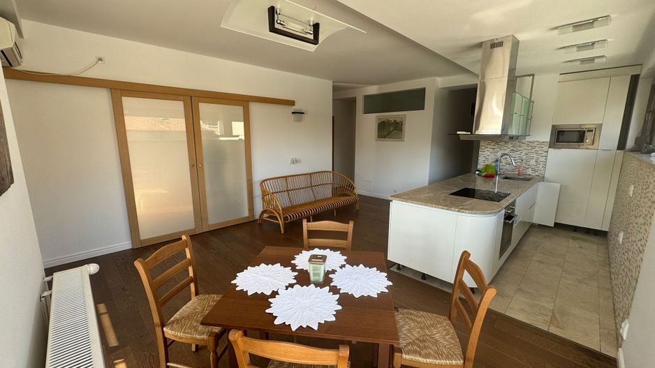 Comision 0% | 3 camere Domenii | Bloc Boutique - Poză 2