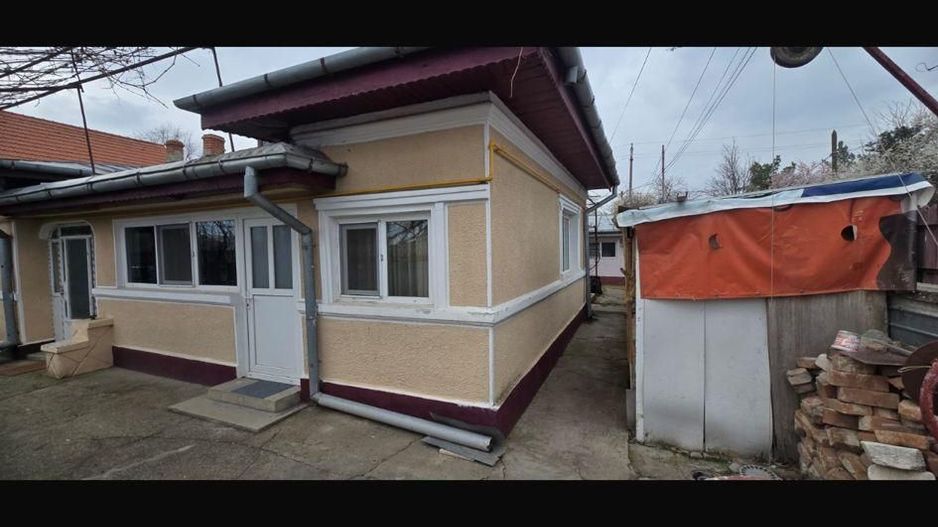 Vand casa si teren zona Chitila - Poză 1