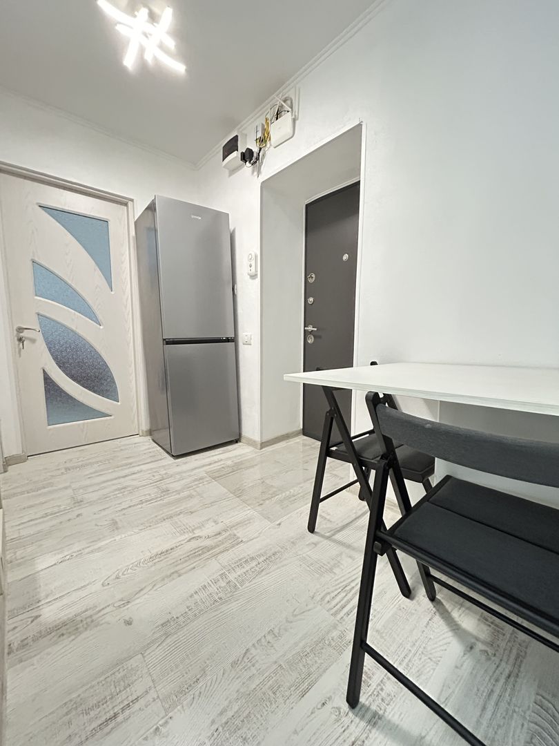 Garsoniera Faleza Nord mobilata utilata modern centrala termica - Poză 5